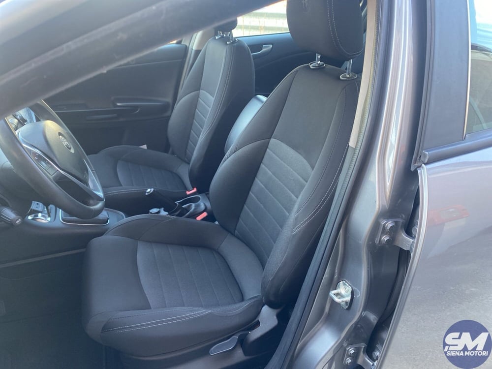Alfa Romeo Giulietta usata a Siena (19)