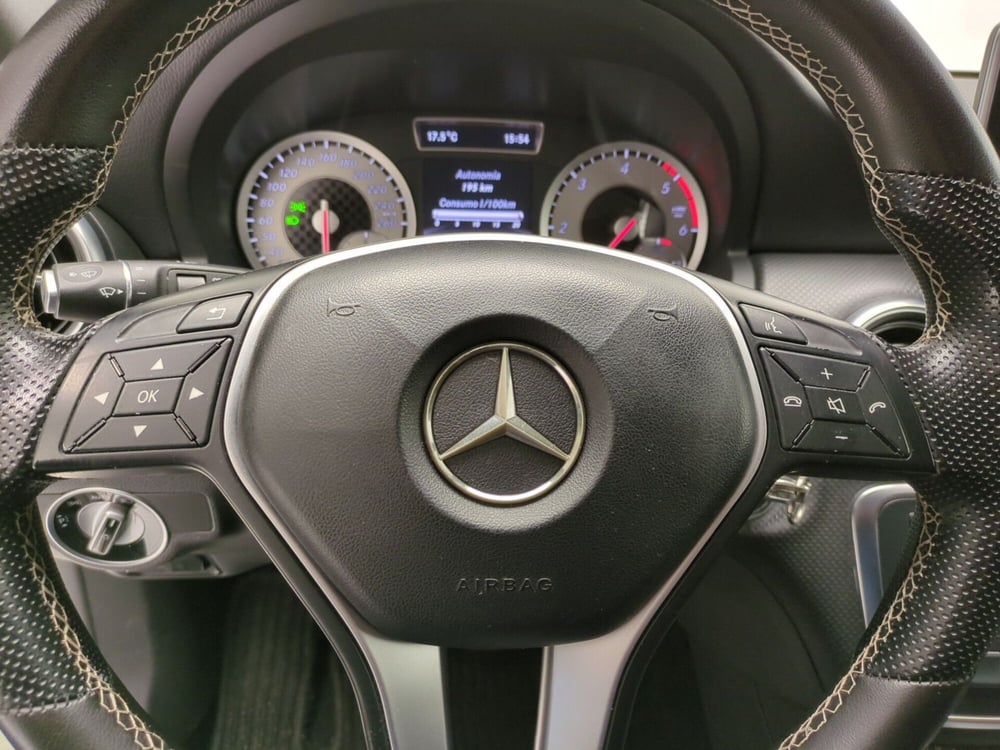 Mercedes-Benz Classe A usata a Avellino (17)