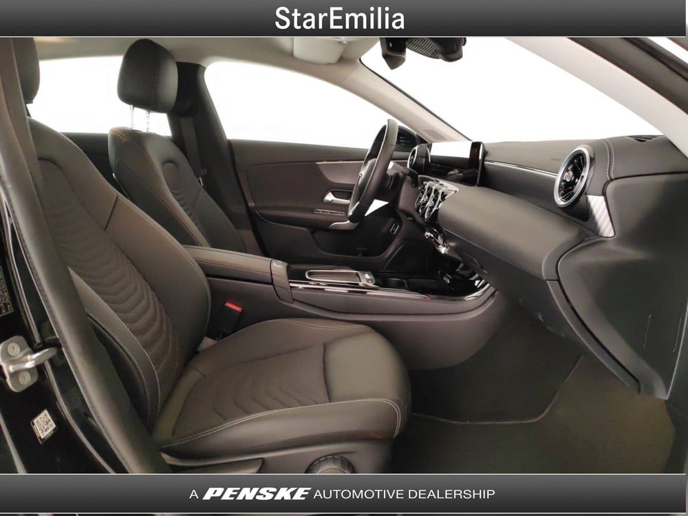 Mercedes-Benz CLA Shooting Brake usata a Bologna (17)
