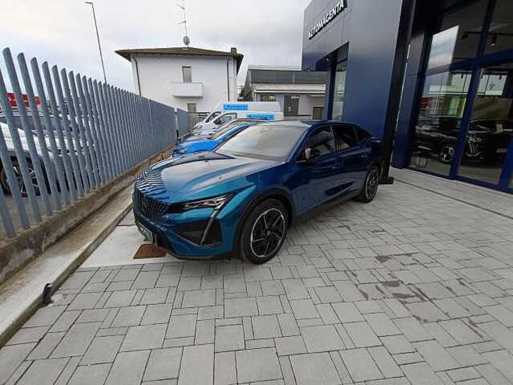 Peugeot 408 nuova a Milano (3)