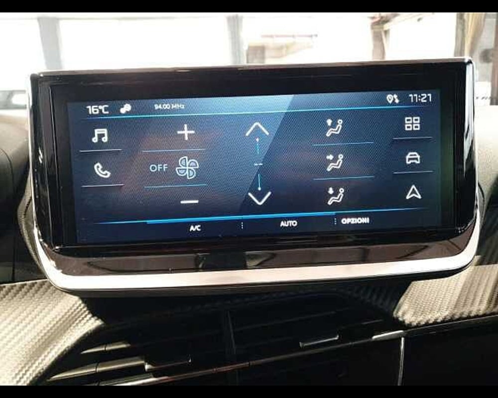 Peugeot 2008 nuova a Cuneo (19)