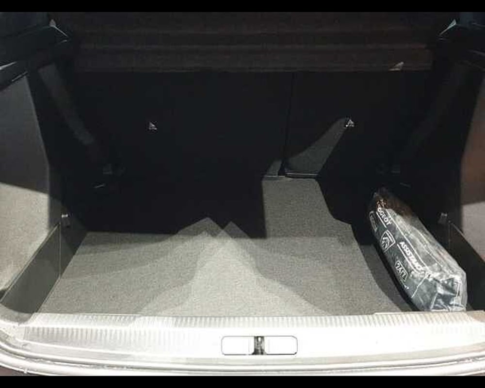 Peugeot 2008 nuova a Cuneo (7)