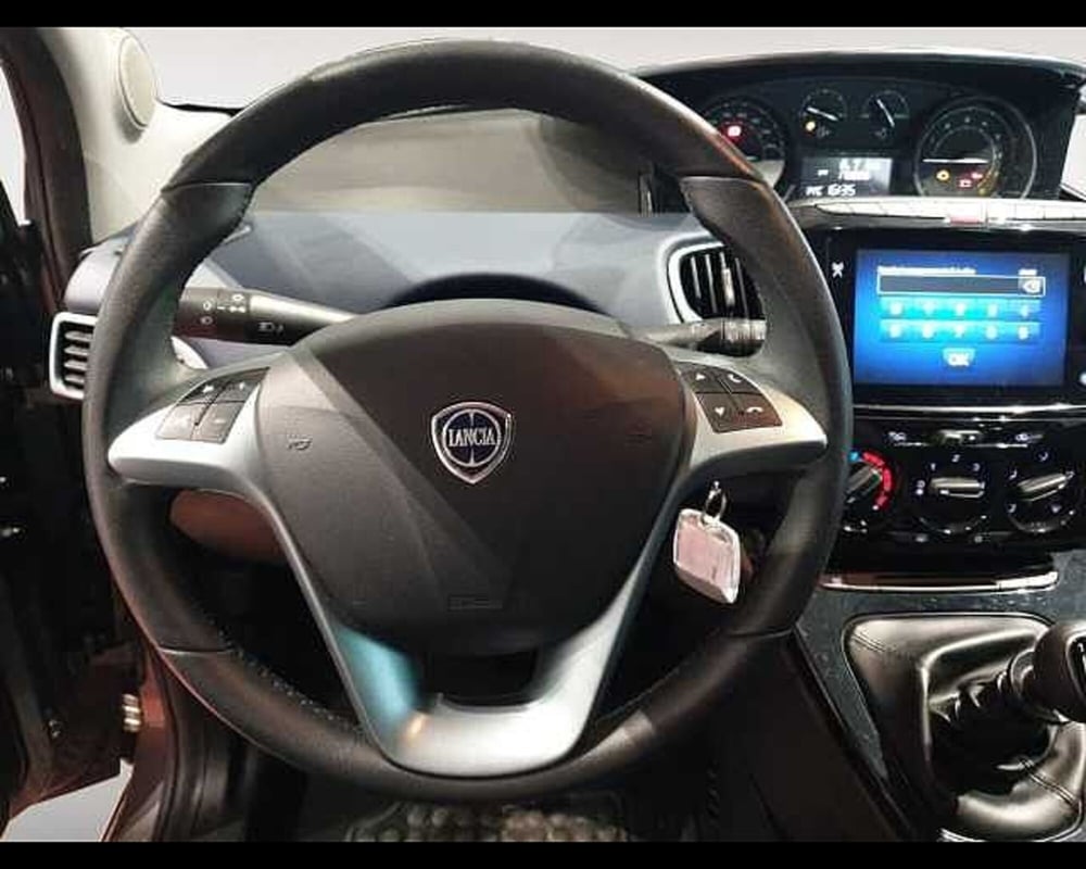 Lancia Ypsilon usata a Cuneo (10)