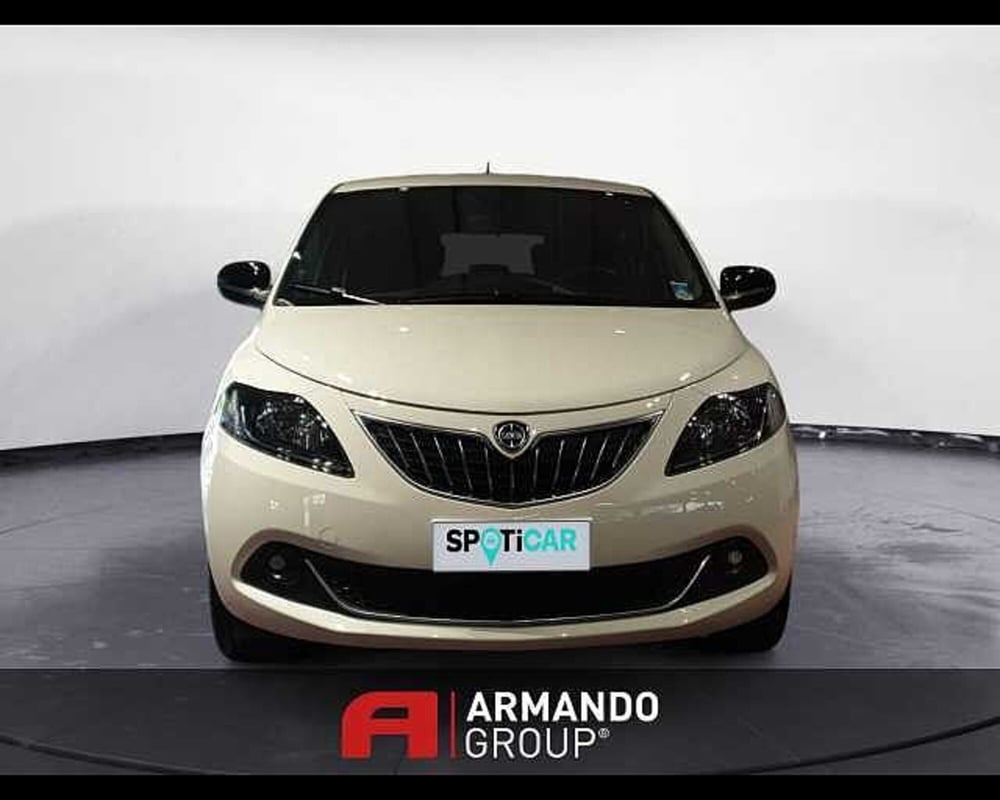 Lancia Ypsilon usata a Cuneo (2)