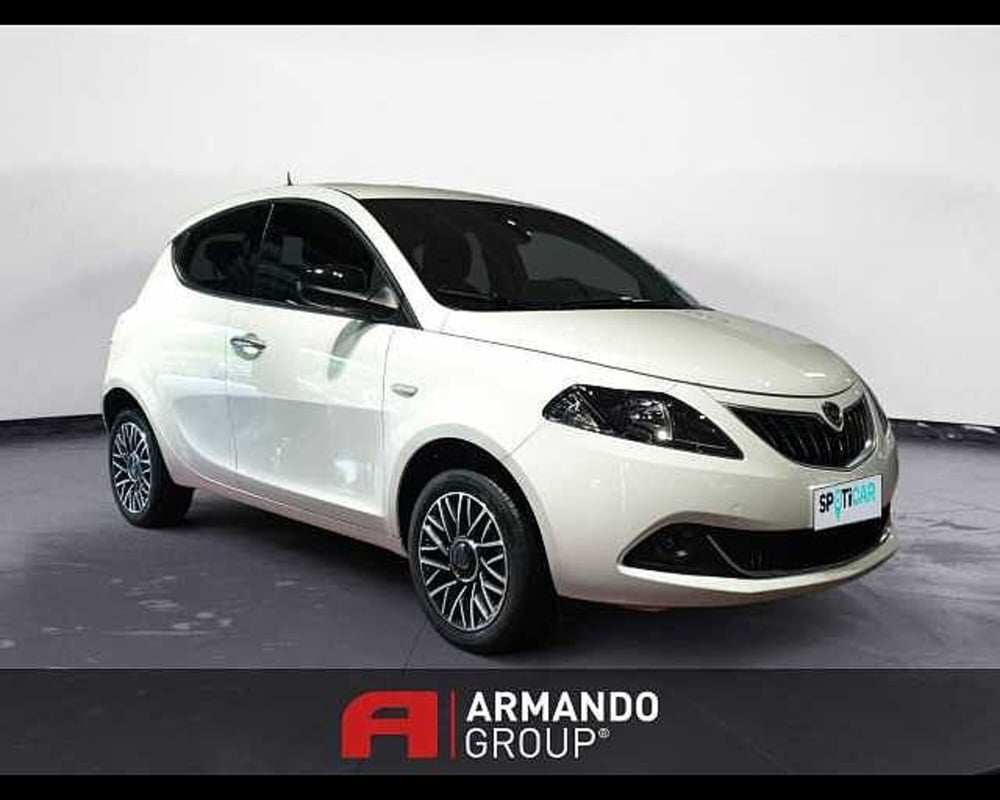 Lancia Ypsilon usata a Cuneo (3)