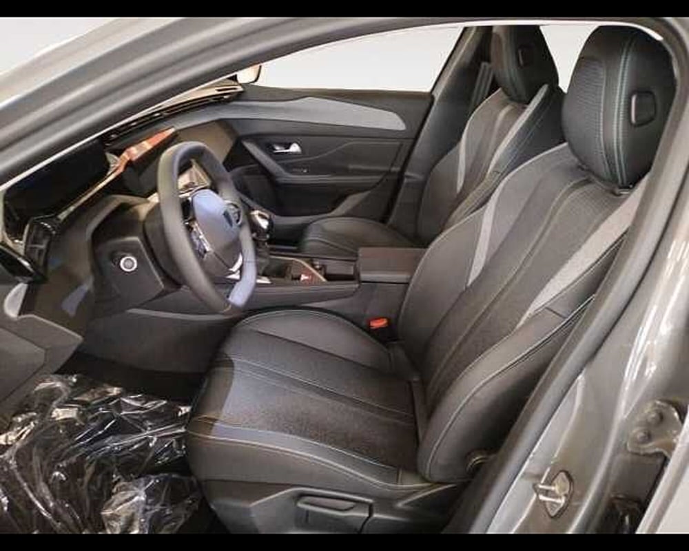 Peugeot 308 SW nuova a Cuneo (11)