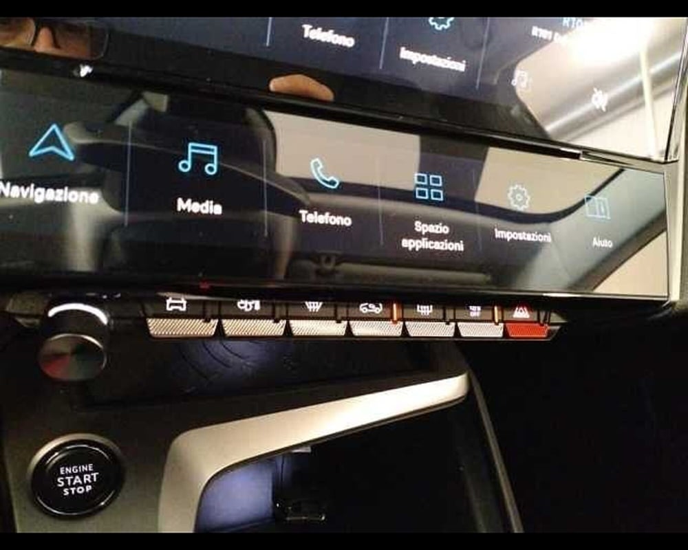 Peugeot 308 SW nuova a Cuneo (18)