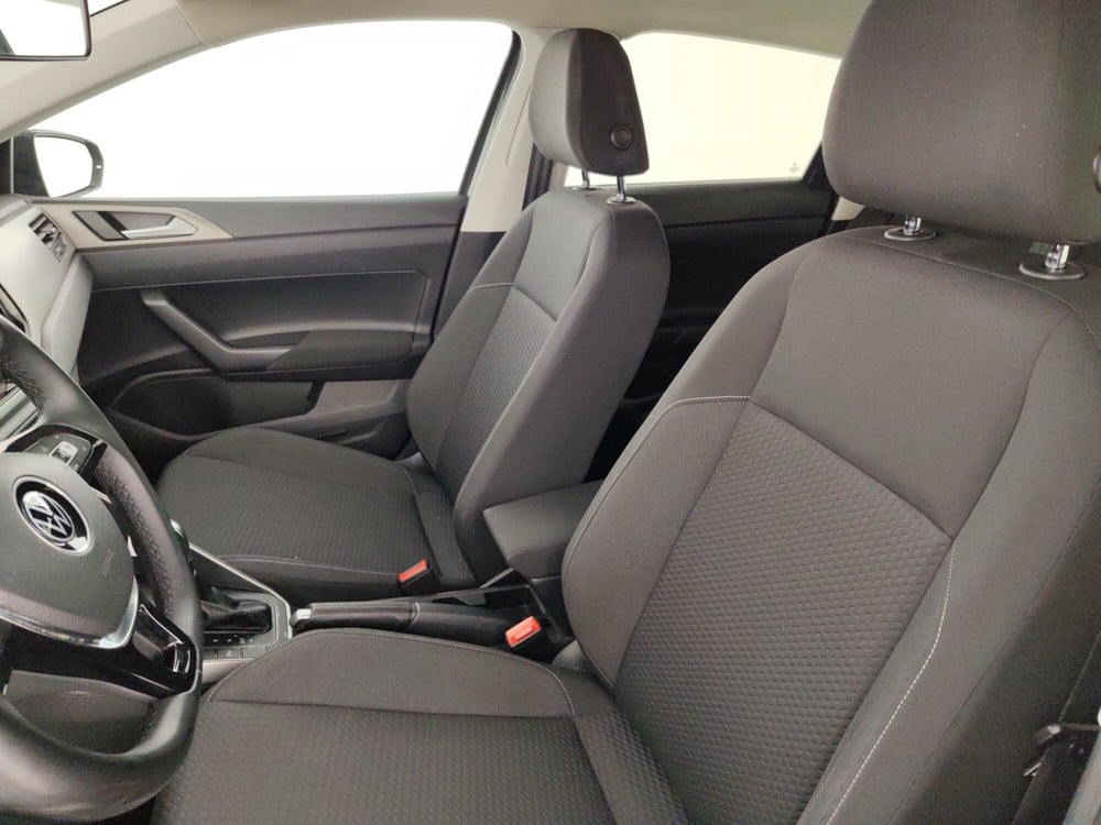 Volkswagen Polo usata a Massa-Carrara (9)