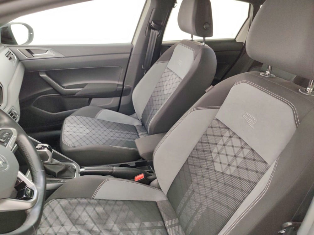 Volkswagen Taigo usata a Massa-Carrara (9)