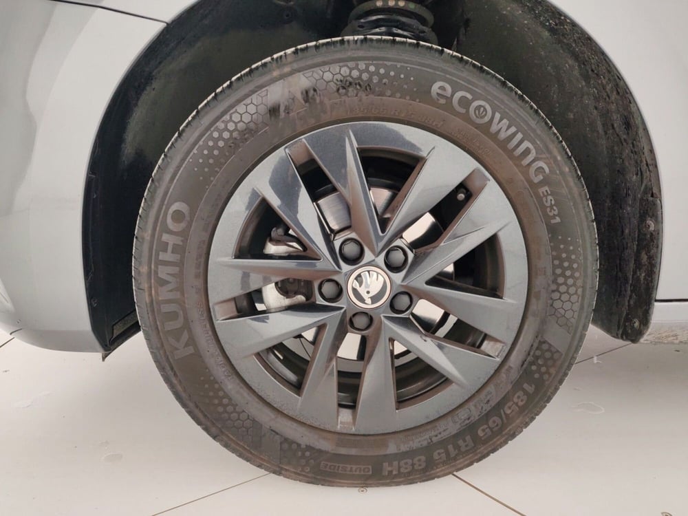 Skoda Fabia usata a Massa-Carrara (6)