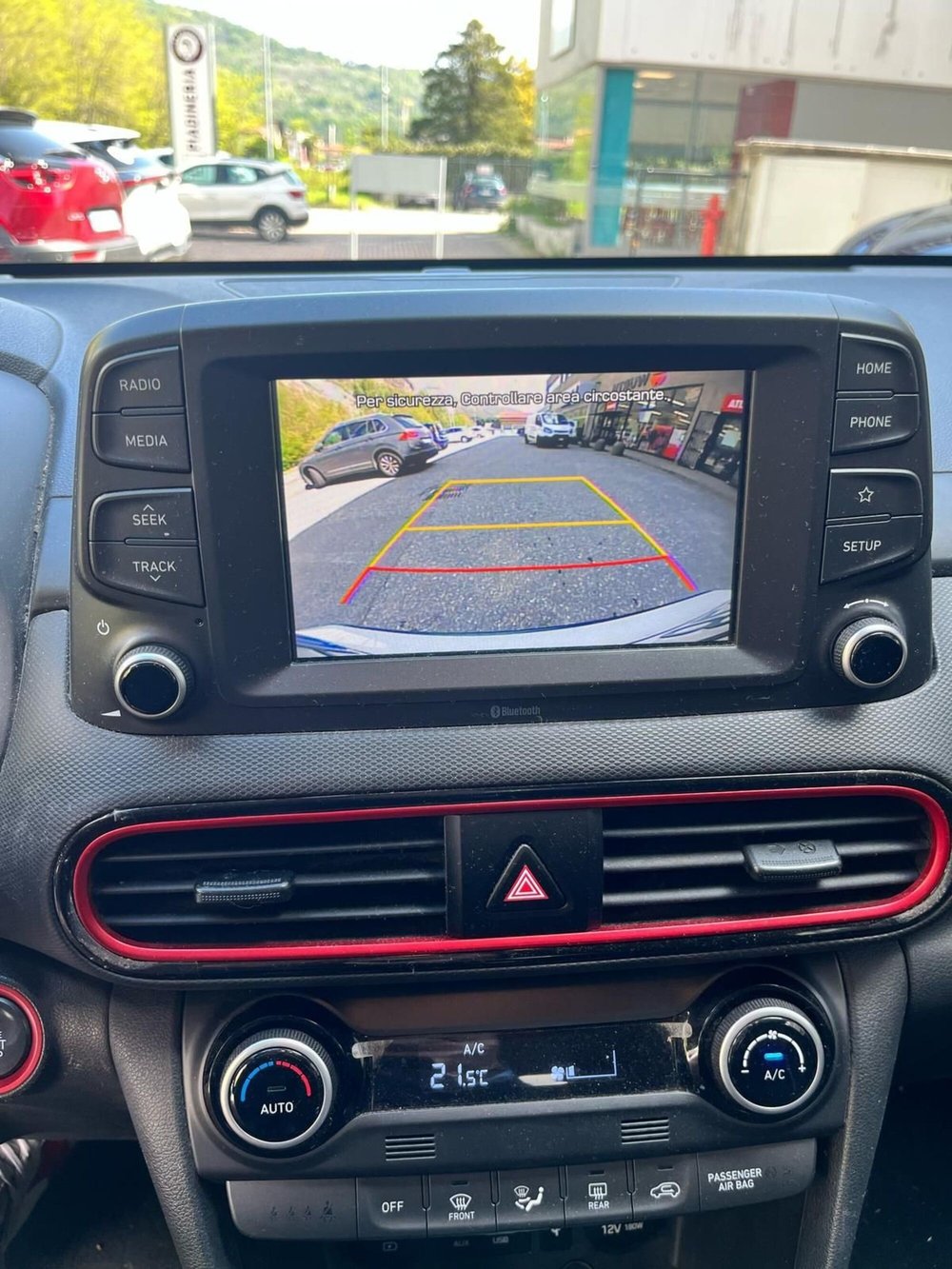 Hyundai Kona usata a Verbano Cusio Ossola (13)