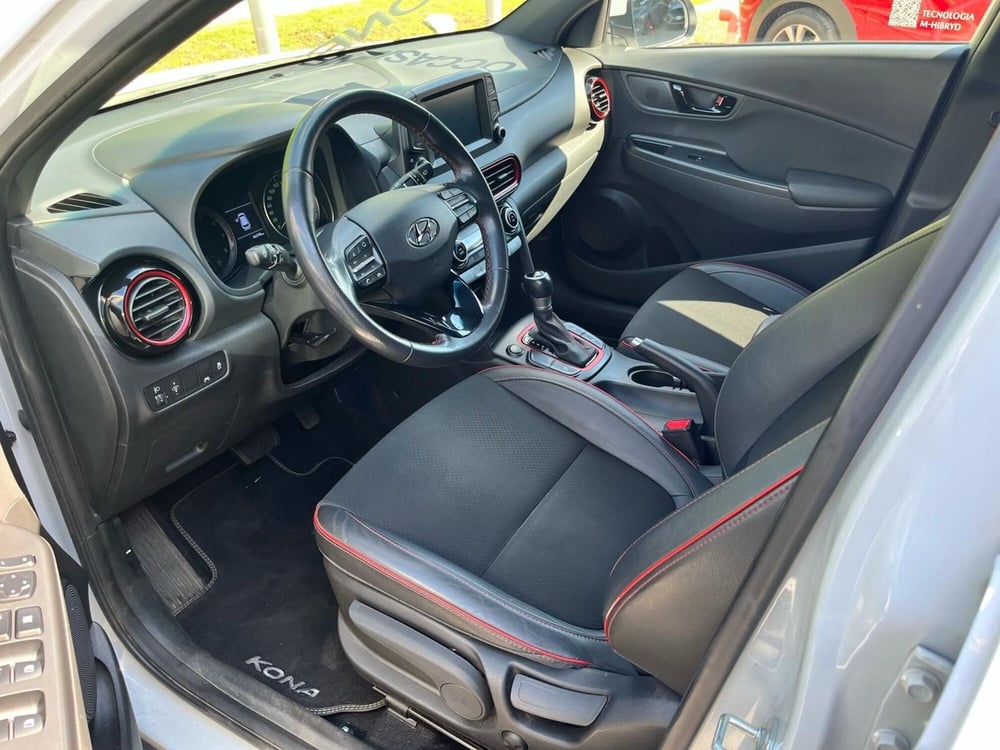 Hyundai Kona usata a Verbano Cusio Ossola (8)