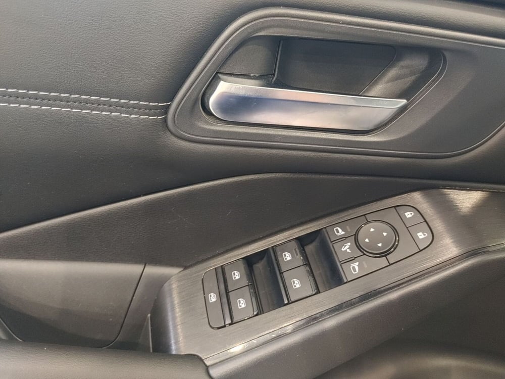 Nissan Qashqai usata a Vercelli (18)