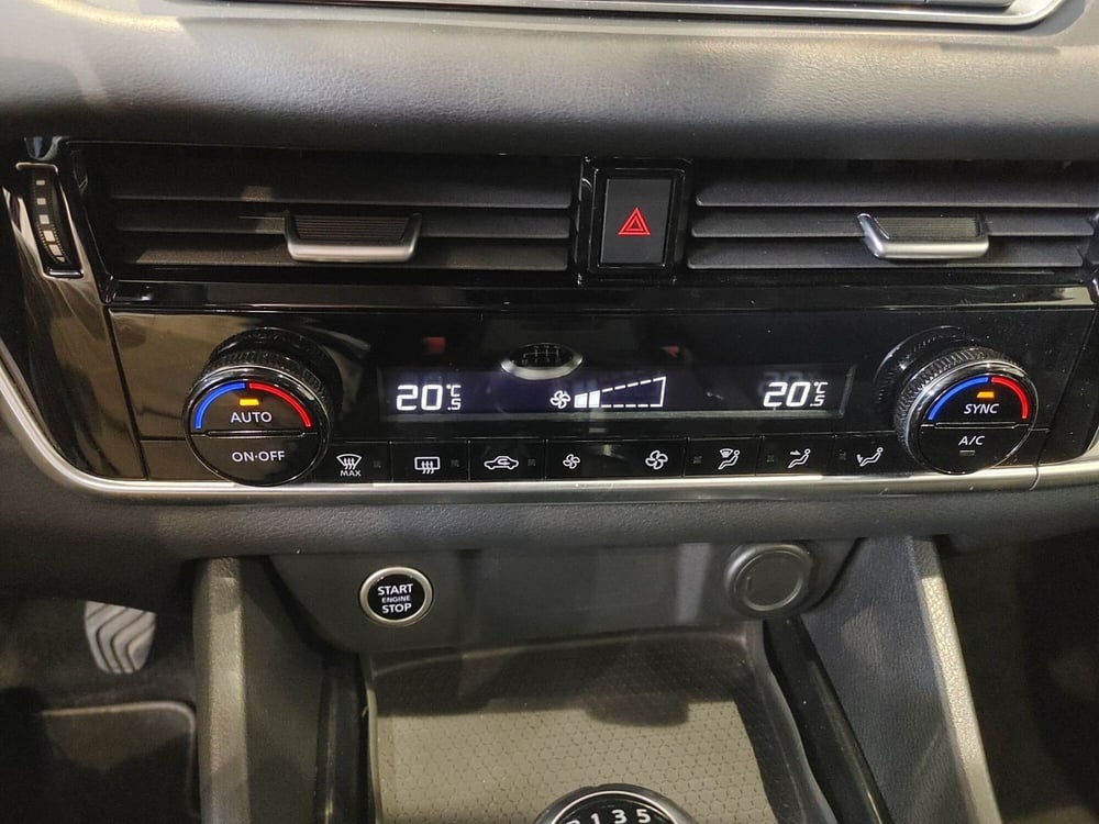 Nissan Qashqai usata a Vercelli (20)