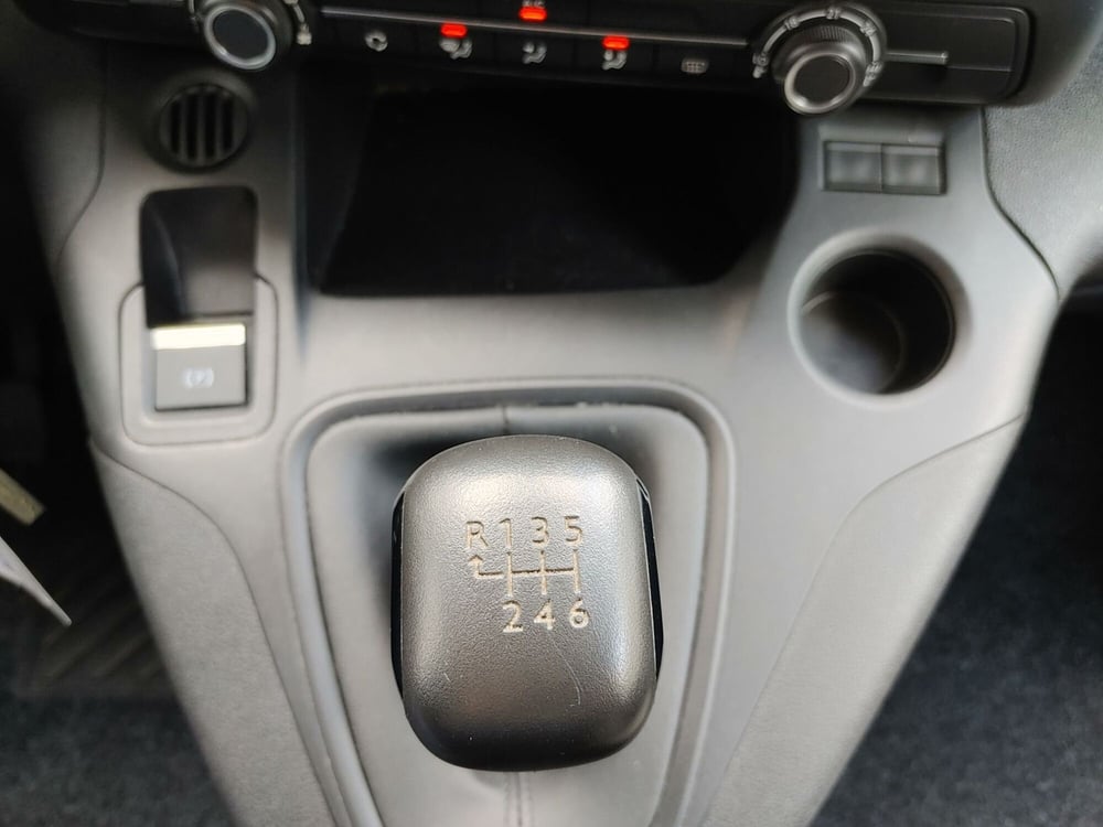 Peugeot Partner Furgone usata a Vercelli (15)
