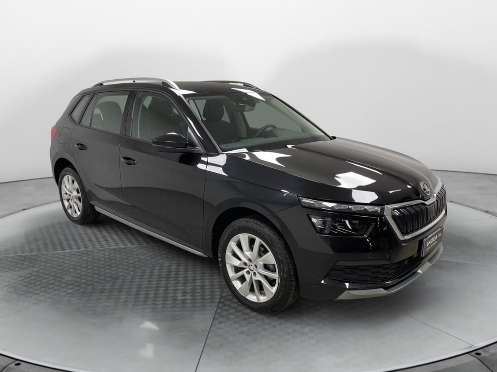 Skoda Kamiq usata a Varese (3)