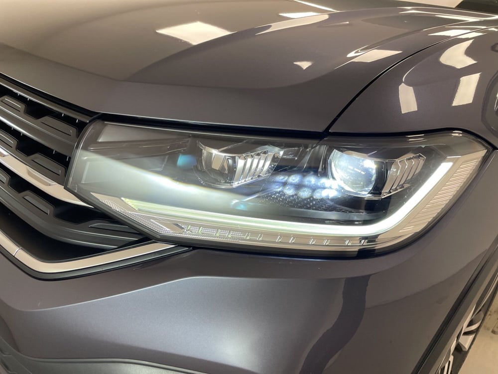 Volkswagen T-Cross usata a Varese (13)