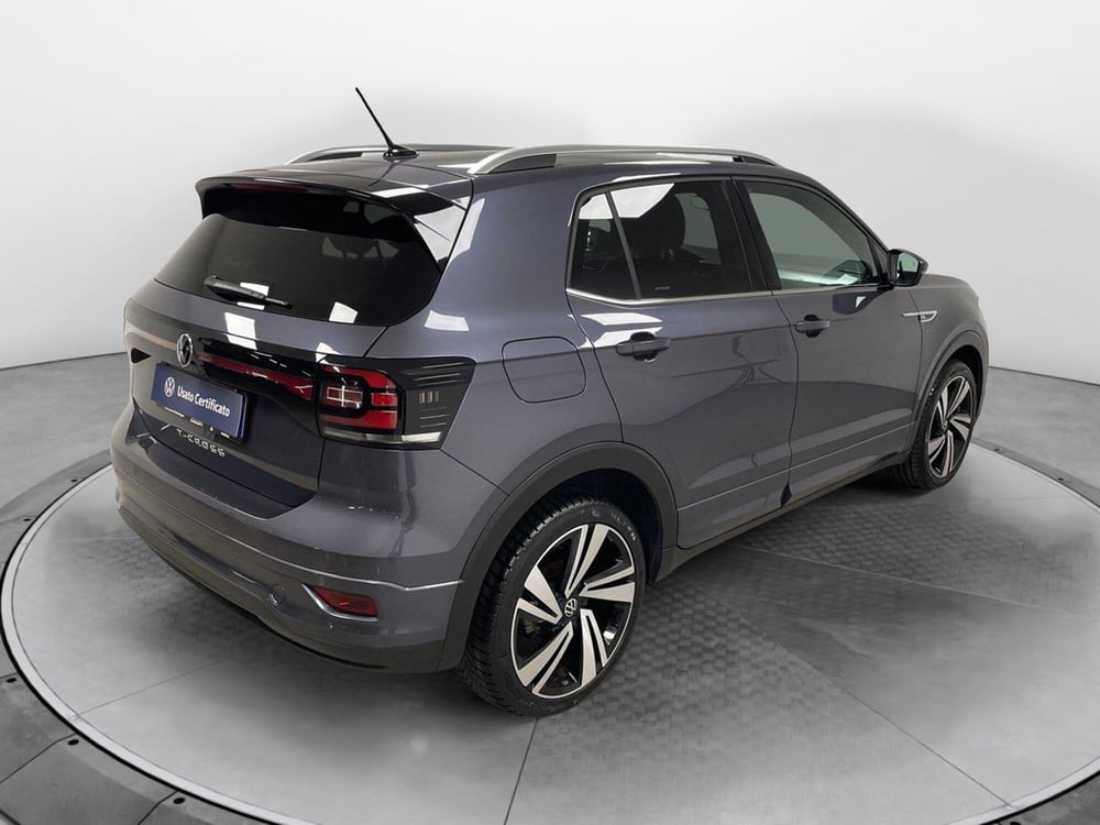 Volkswagen T-Cross usata a Varese (6)