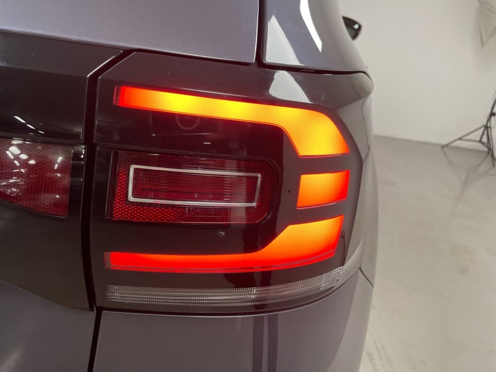 Volkswagen T-Cross usata a Varese (14)