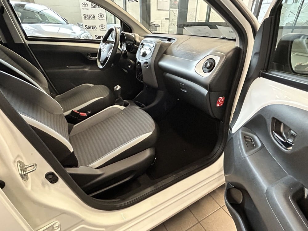 Toyota Aygo usata a Bergamo (6)