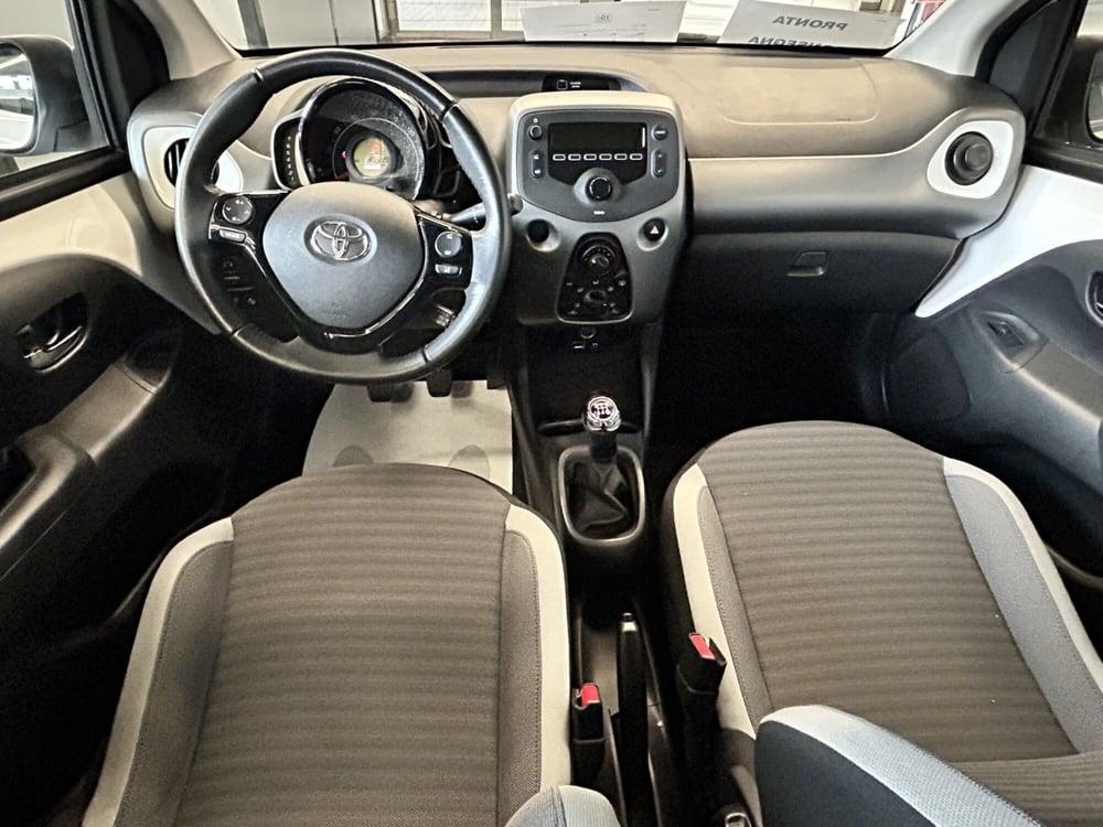 Toyota Aygo usata a Bergamo (9)