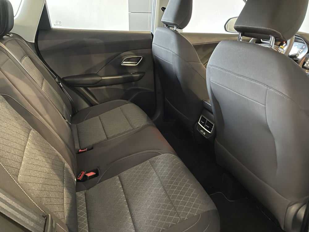 Mg ZS nuova a Milano (14)