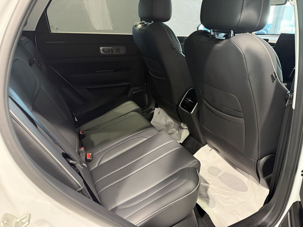 Jaecoo Jaecoo 7 Super Hybrid nuova a Milano (12)