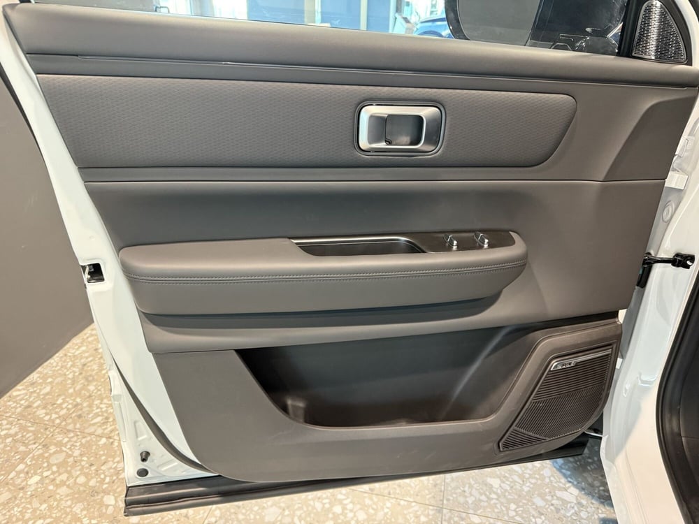 Jaecoo Jaecoo 7 Super Hybrid nuova a Milano (13)