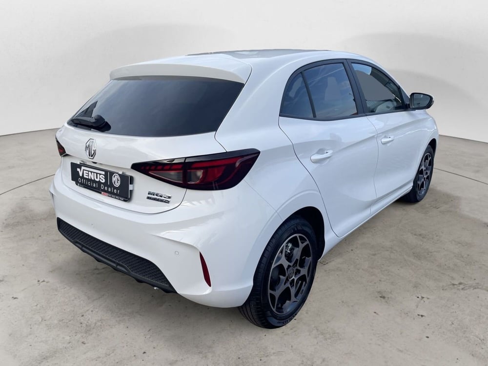Mg MG3 nuova a Milano (15)