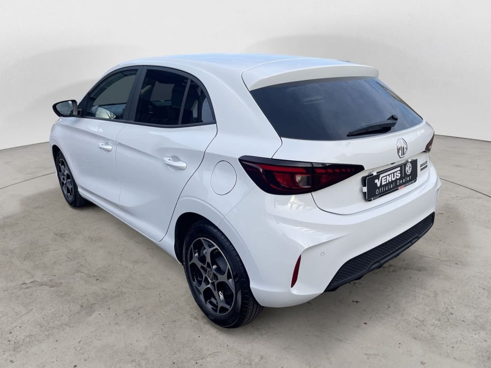 Mg MG3 nuova a Milano (9)