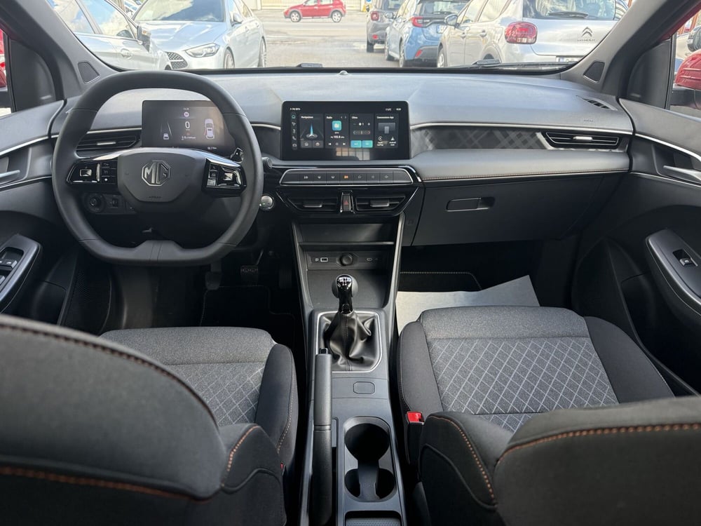 Mg MG3 nuova a Milano (12)