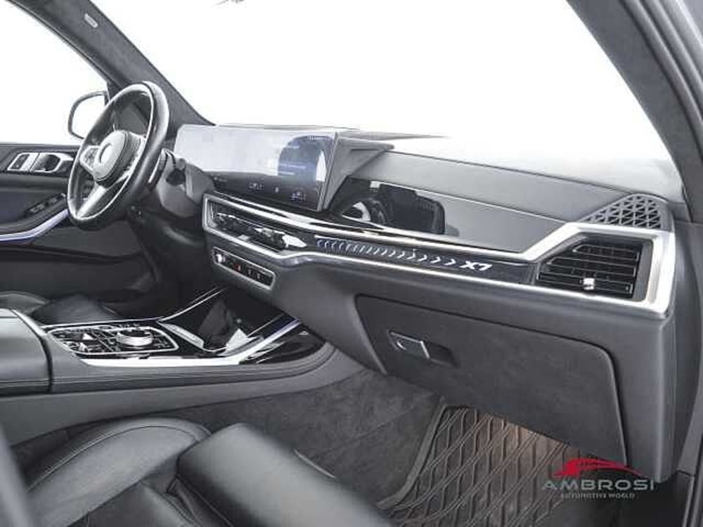 BMW X7 usata a Viterbo (14)