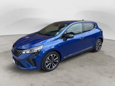 Renault Clio TCe 90 CV 5 porte Techno del 2024 usata a Colleferro