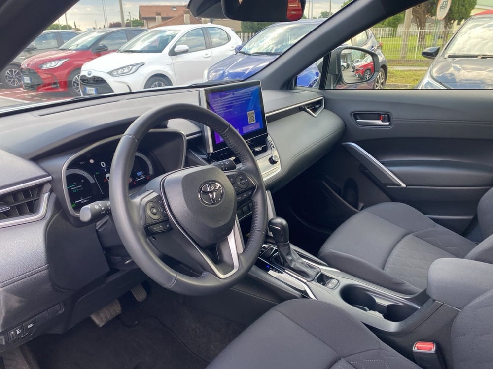 Toyota Corolla Cross Hybrid usata a Vicenza (11)