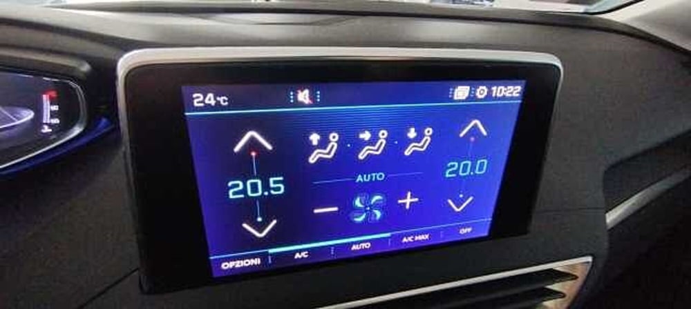 Peugeot 5008 usata a Viterbo (10)