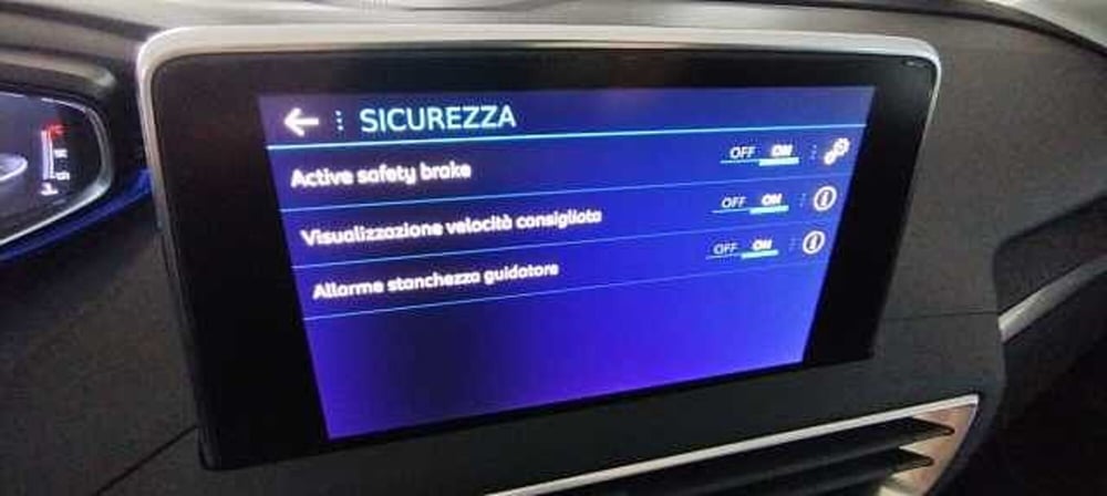 Peugeot 5008 usata a Viterbo (14)