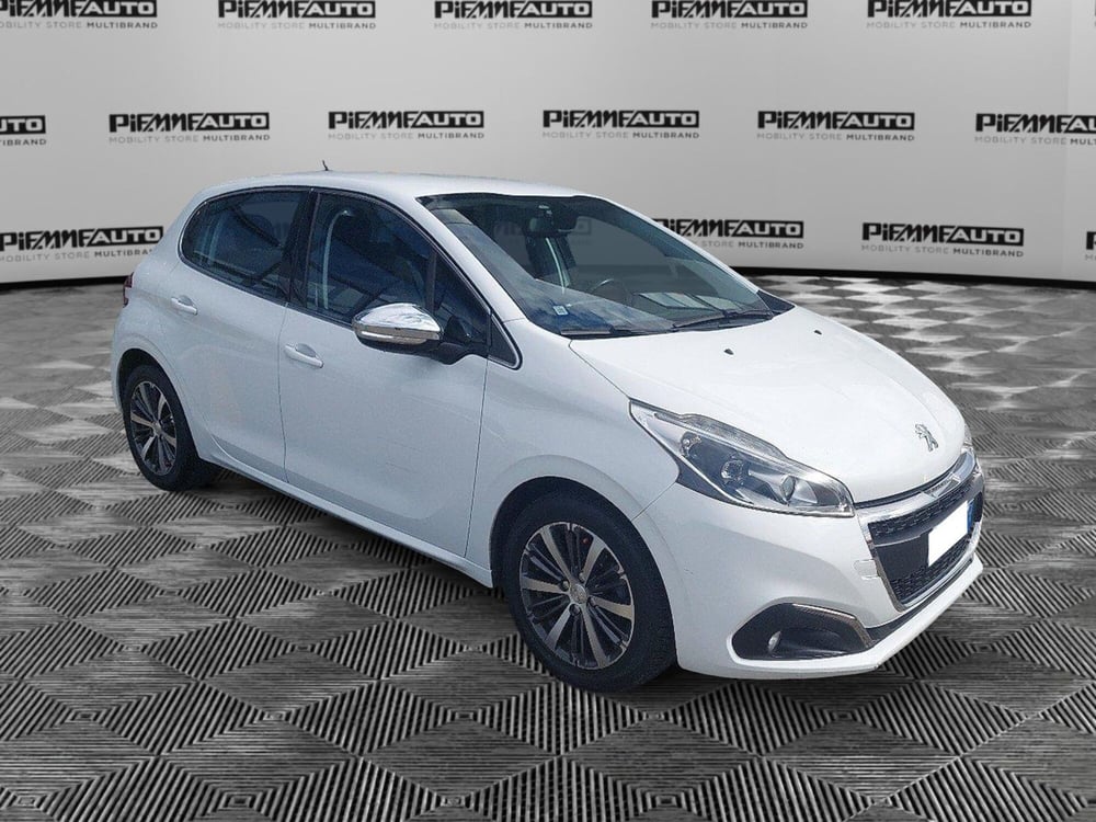 Peugeot 208 usata a Piacenza (6)