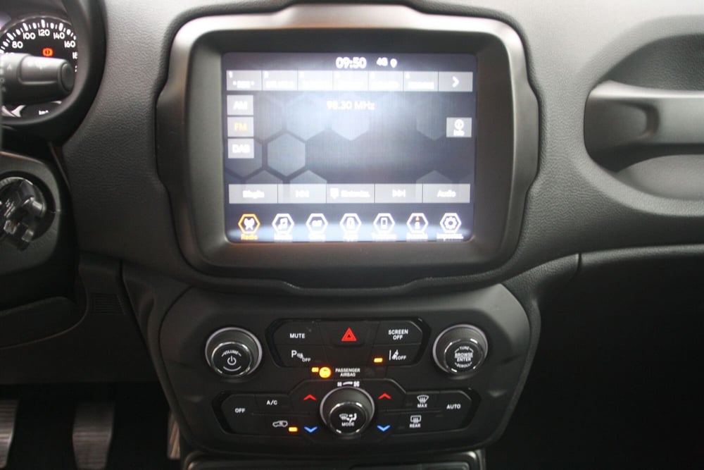 Jeep Renegade usata a Catania (12)