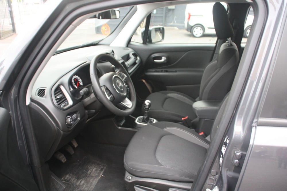 Jeep Renegade usata a Catania (13)