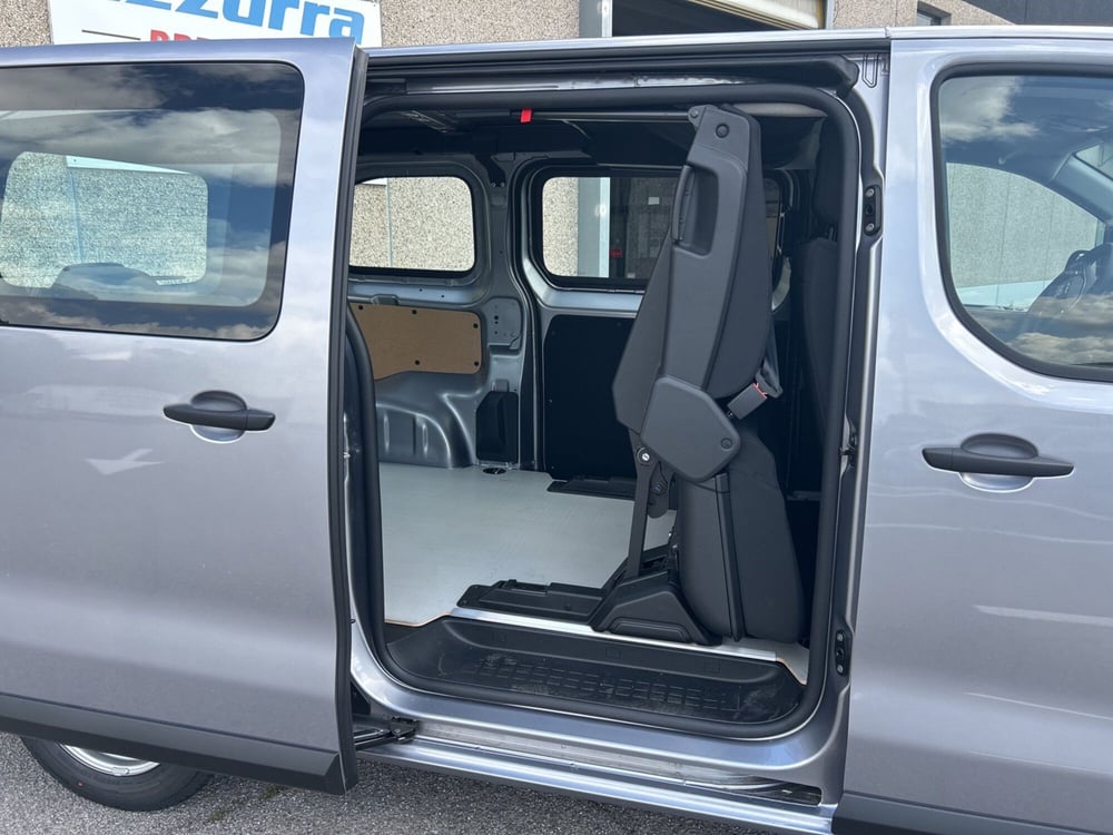 Fiat Scudo Furgone nuova a Bergamo (13)