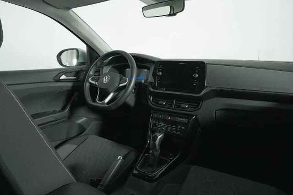 Volkswagen T-Cross usata a Como (12)