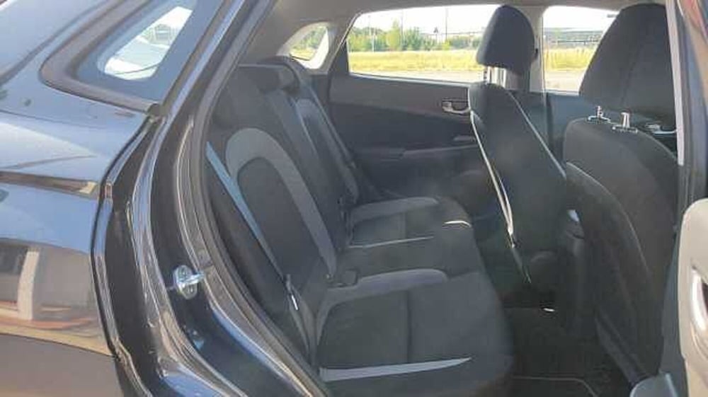 Hyundai Kona usata a Firenze (12)