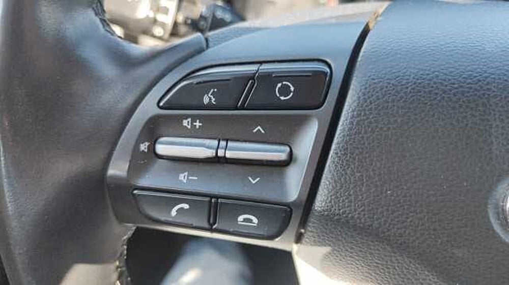 Hyundai Kona usata a Firenze (16)