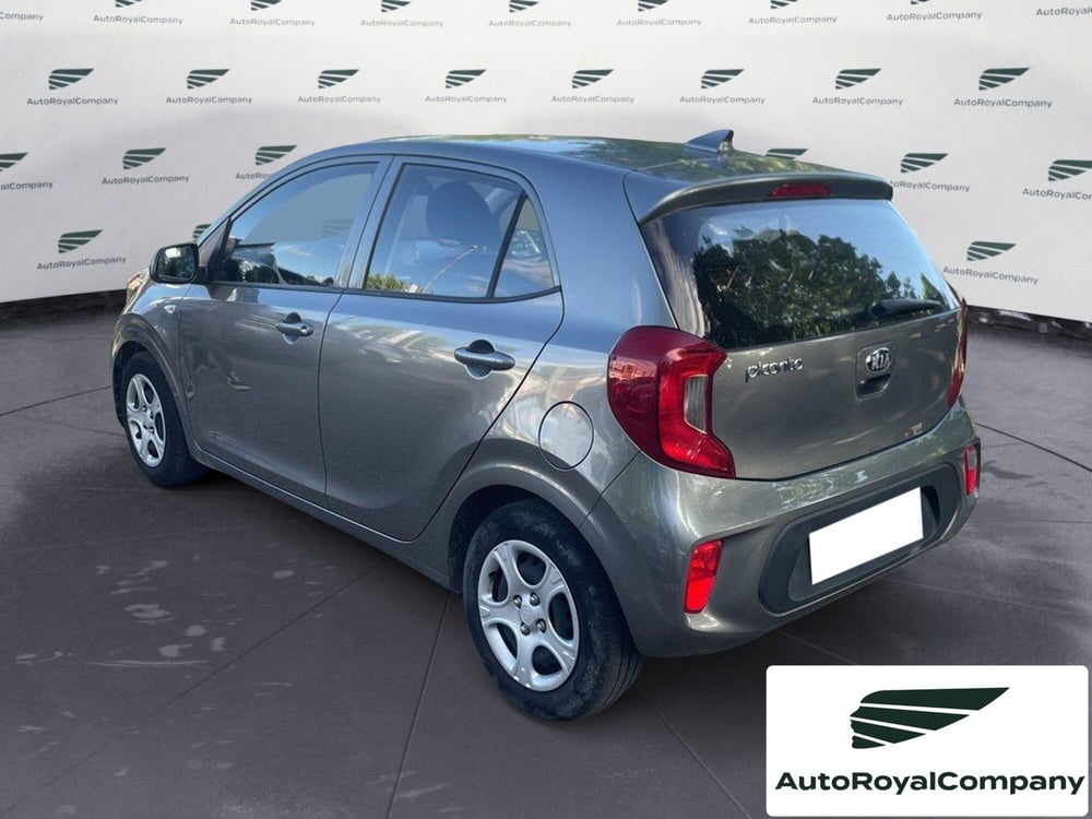 Kia Picanto usata a Roma (3)