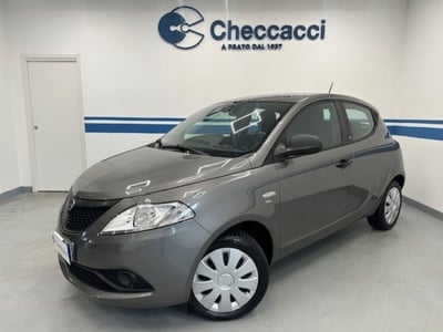 Lancia Ypsilon 1.2 69 CV 5 porte GPL Ecochic Silver del 2020 usata a Prato