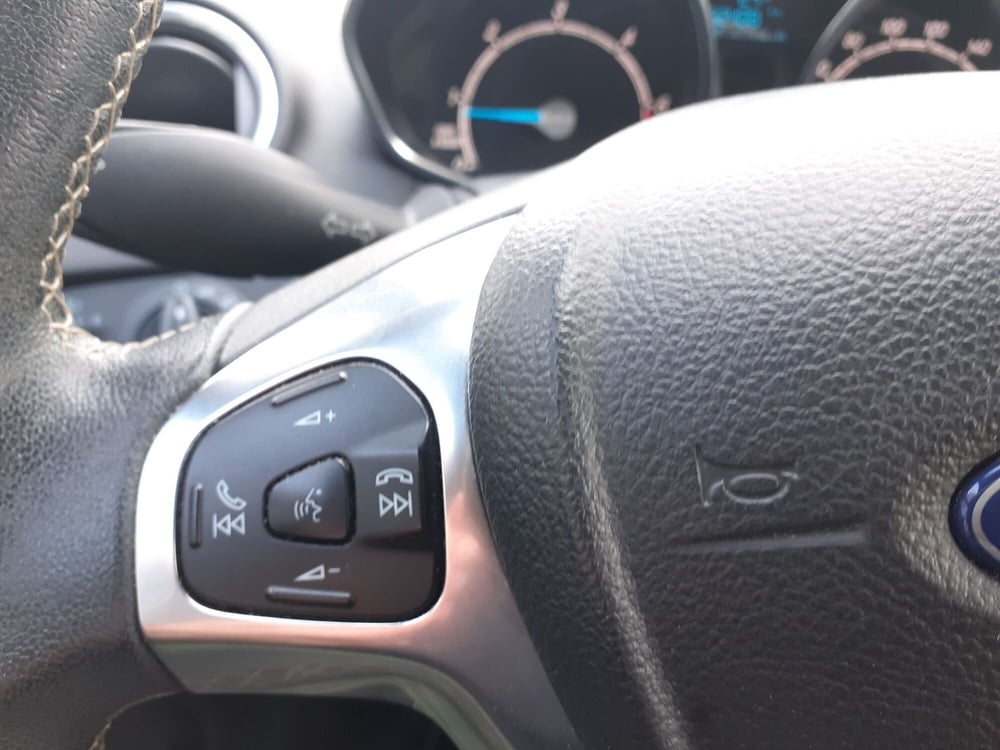 Ford Fiesta usata a Modena (13)