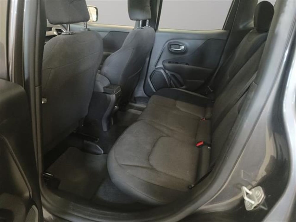 Jeep Renegade usata a Macerata (9)