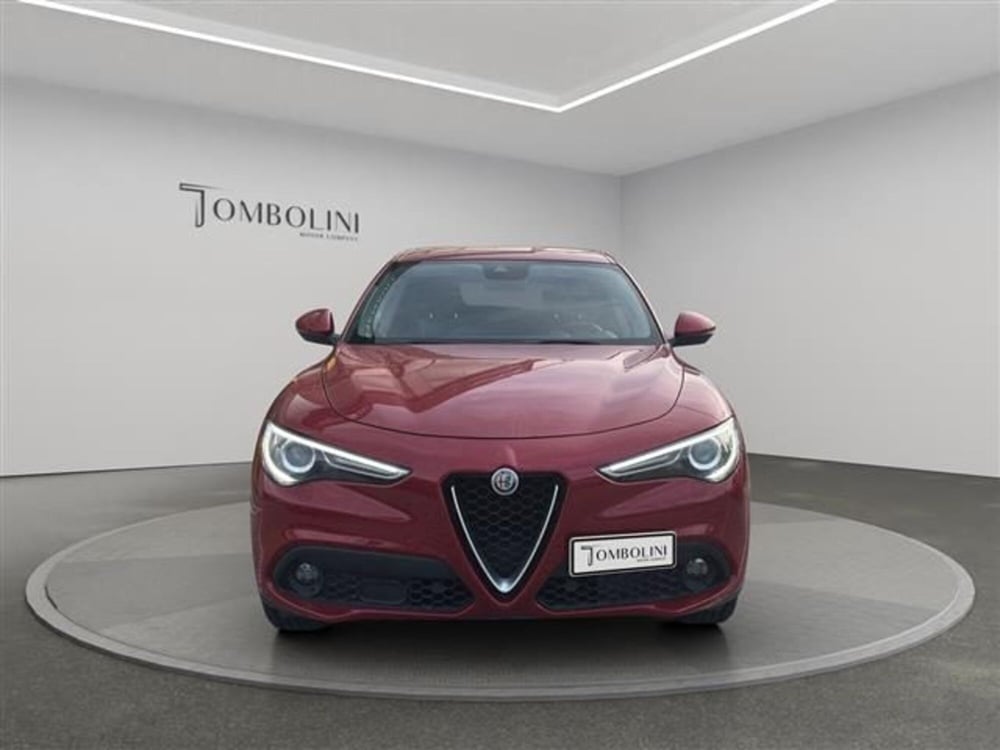 Alfa Romeo Stelvio usata a Macerata (9)