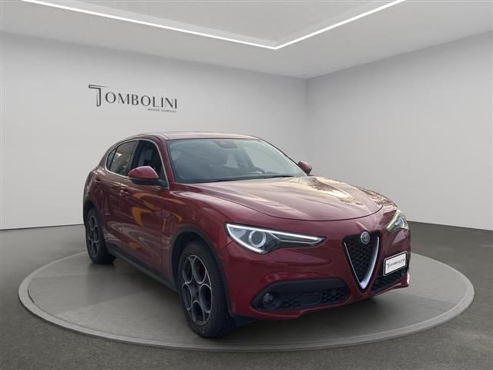Alfa Romeo Stelvio usata a Macerata (2)