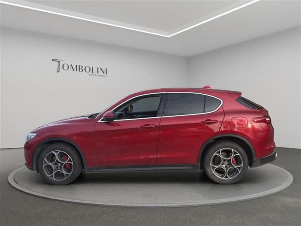 Alfa Romeo Stelvio usata a Macerata (10)